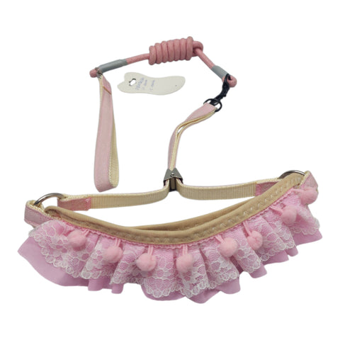Dog Leash with Frill Colar Detail