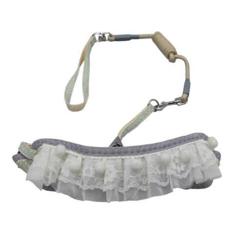 Dog Leash with Frill Colar Detail