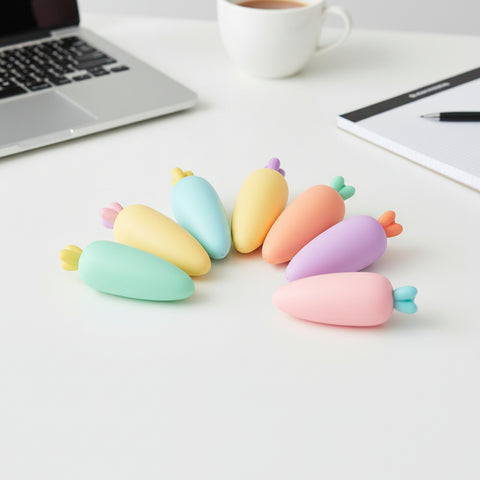 Set of 6 Mini Carrot-Shaped Highlighters in Pastel Shades